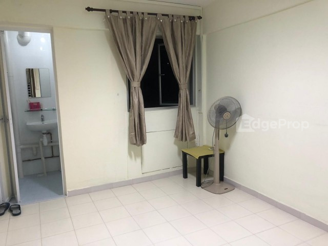 148 BUKIT BATOK WEST AVENUE 6 photo 2