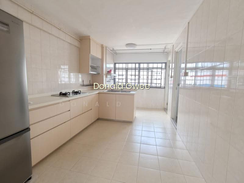 204 TAMPINES STREET 21 photo 2