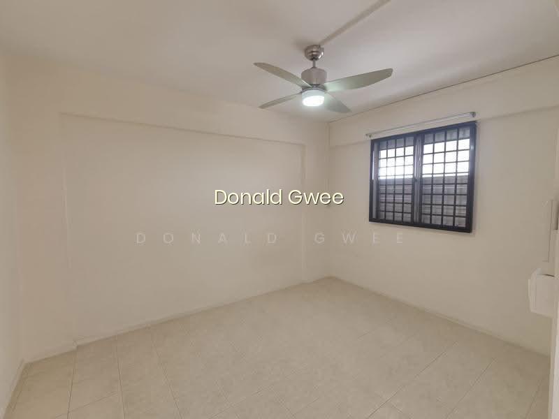 204 TAMPINES STREET 21 photo 4
