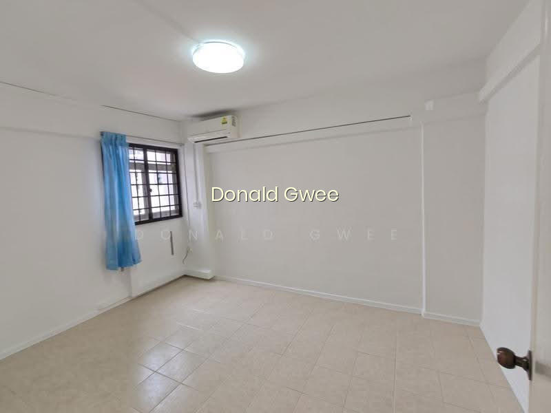 204 TAMPINES STREET 21 photo 5