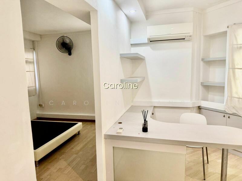 250C COMPASSVALE STREET photo 4