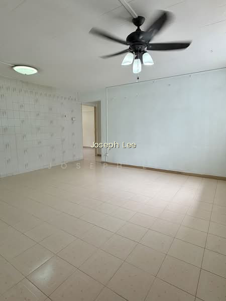 104 WOODLANDS STREET 13 image 1 of 9
