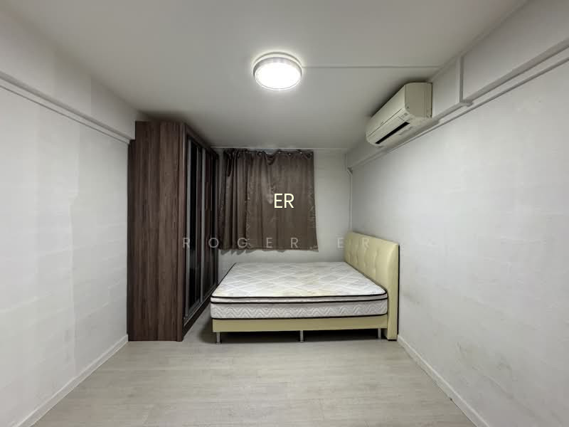58 LORONG 4 TOA PAYOH image 1 of 10