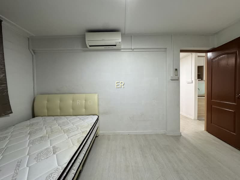 58 LORONG 4 TOA PAYOH photo 2