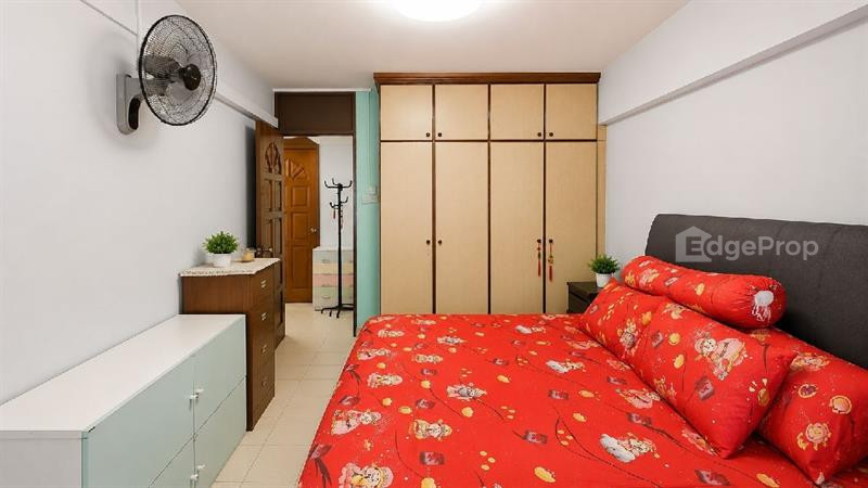 883 TAMPINES STREET 84 photo 6