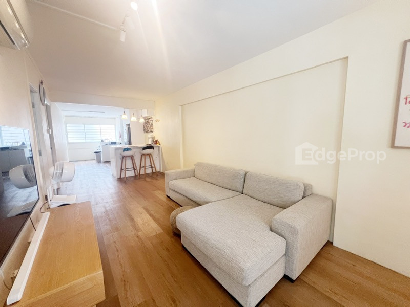 242 HOUGANG STREET 22 photo 2