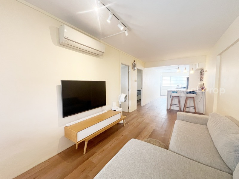242 HOUGANG STREET 22 photo 3