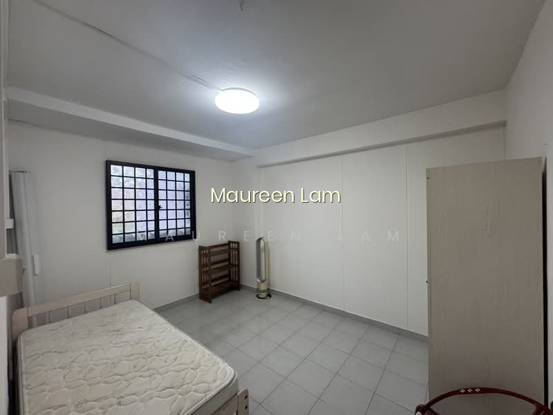 644 HOUGANG AVENUE 8 photo 3