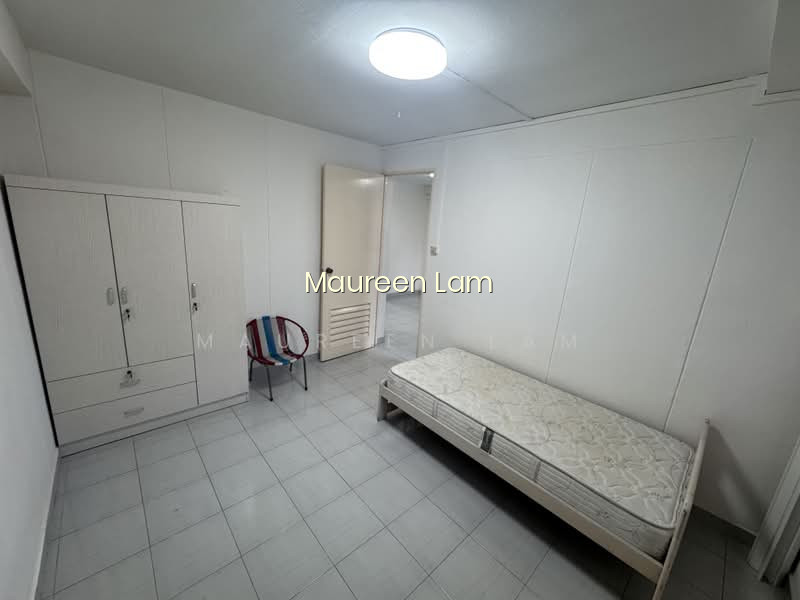 644 HOUGANG AVENUE 8 photo 4