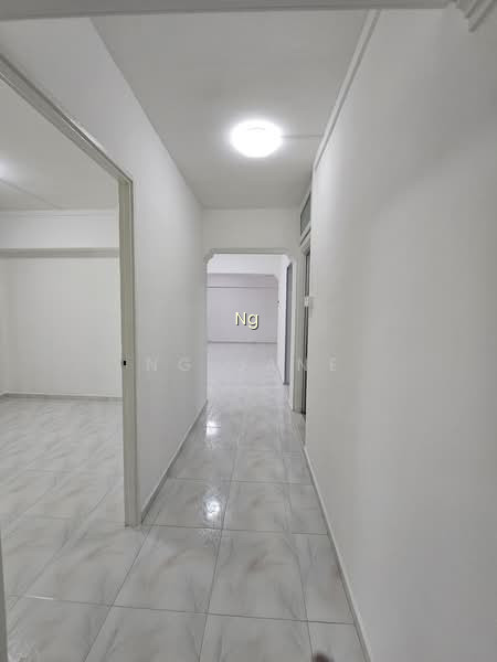 638 WOODLANDS RING ROAD photo 3