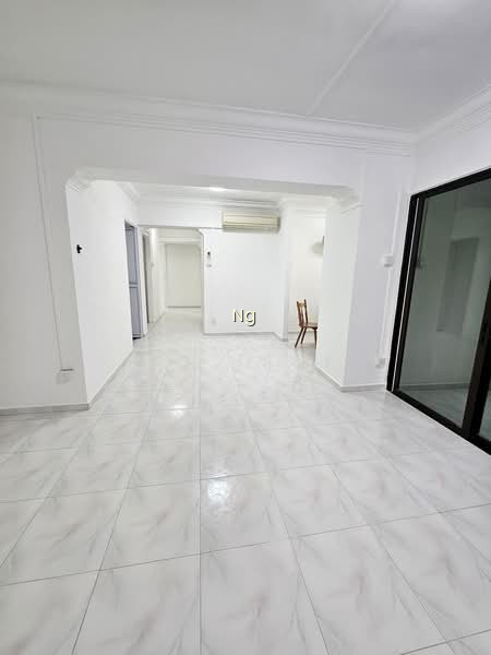638 WOODLANDS RING ROAD photo 4