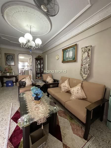 330 CLEMENTI AVENUE 2