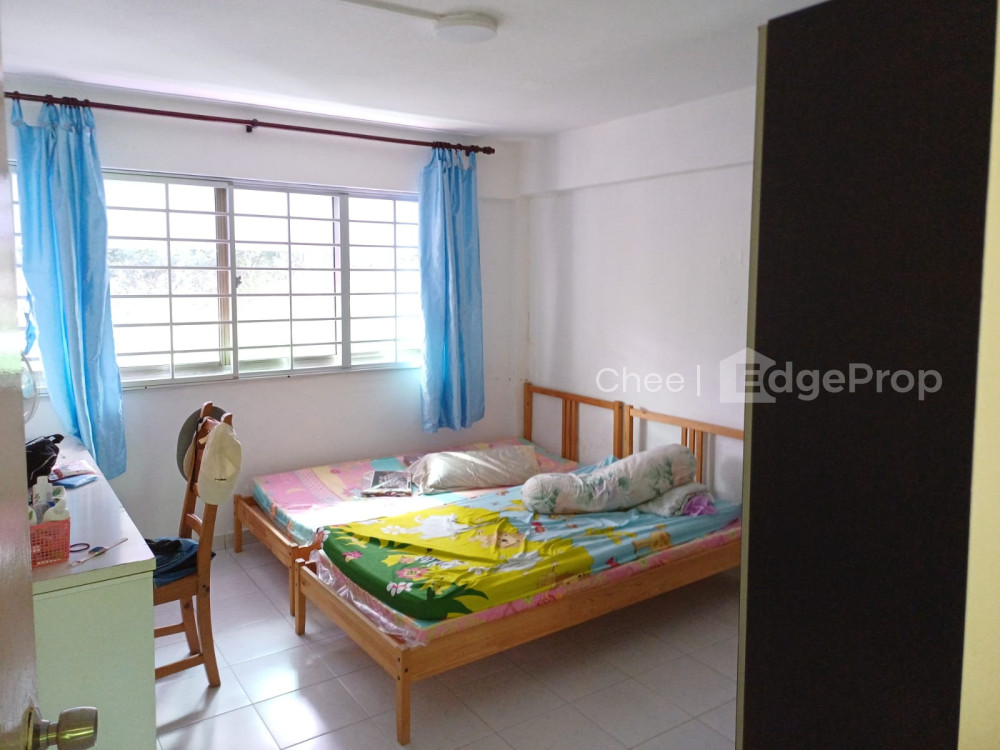 228 JURONG EAST STREET 21 photo 4