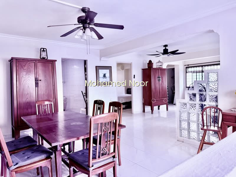 708 PASIR RIS DRIVE 10 photo 4