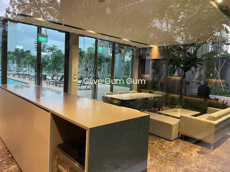 STIRLING RESIDENCES photo 6