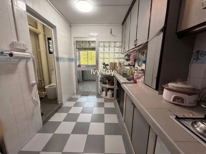 449 PASIR RIS DRIVE 6 photo 4