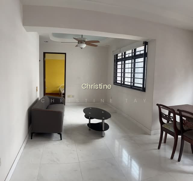 17 CANTONMENT CLOSE photo 2