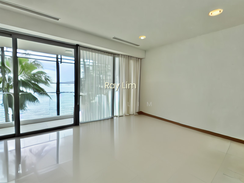 THE OCEANFRONT @ SENTOSA COVE photo 3