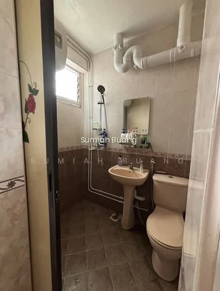 816 YISHUN STREET 81 photo 3