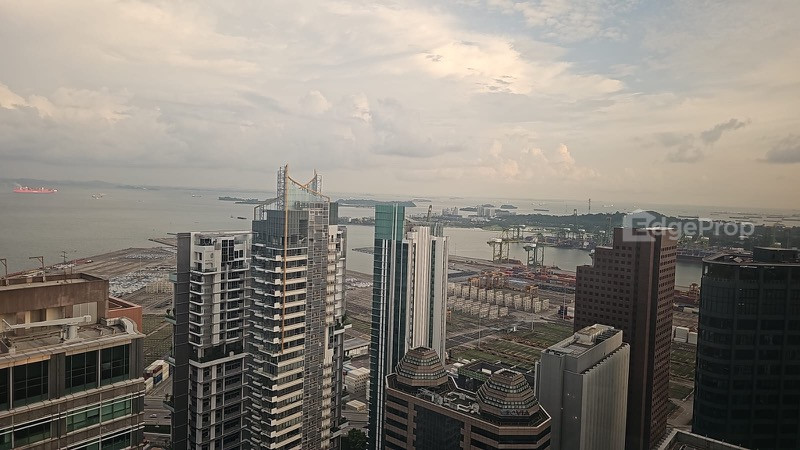 INTERNATIONAL PLAZA photo 4