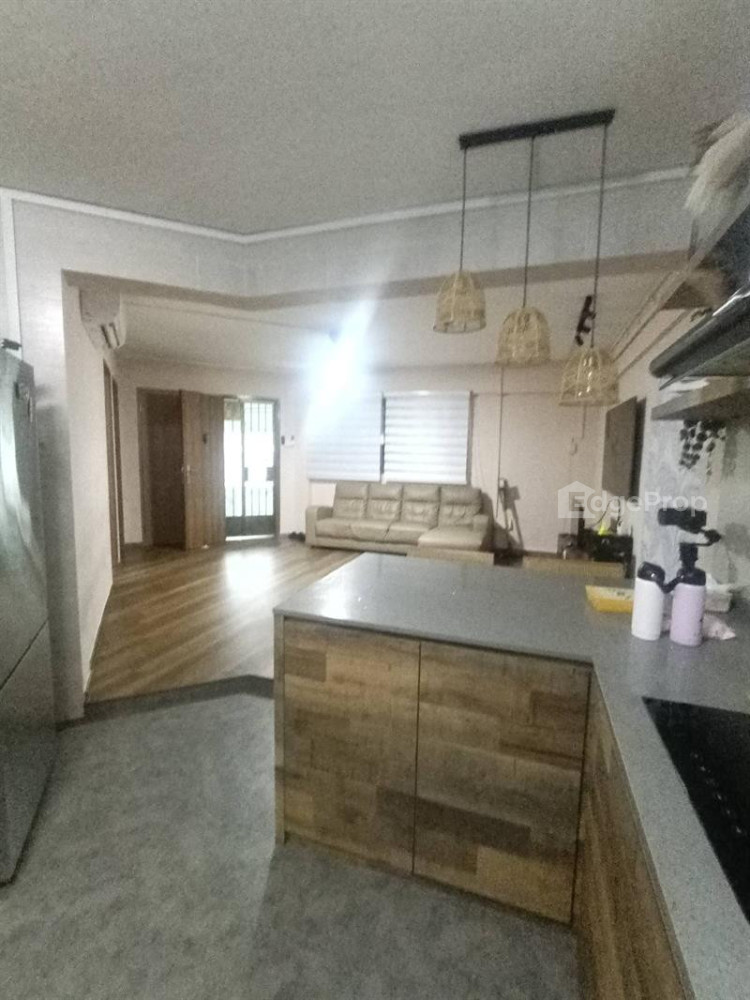 219 BUKIT BATOK STREET 21 photo 3