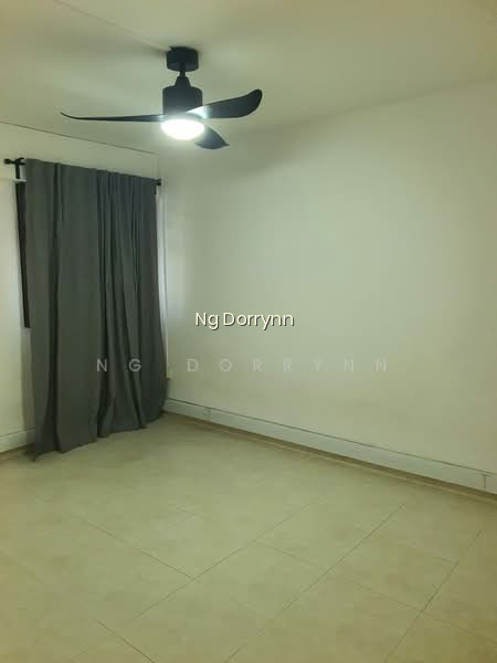 52 SIMS PLACE photo 4
