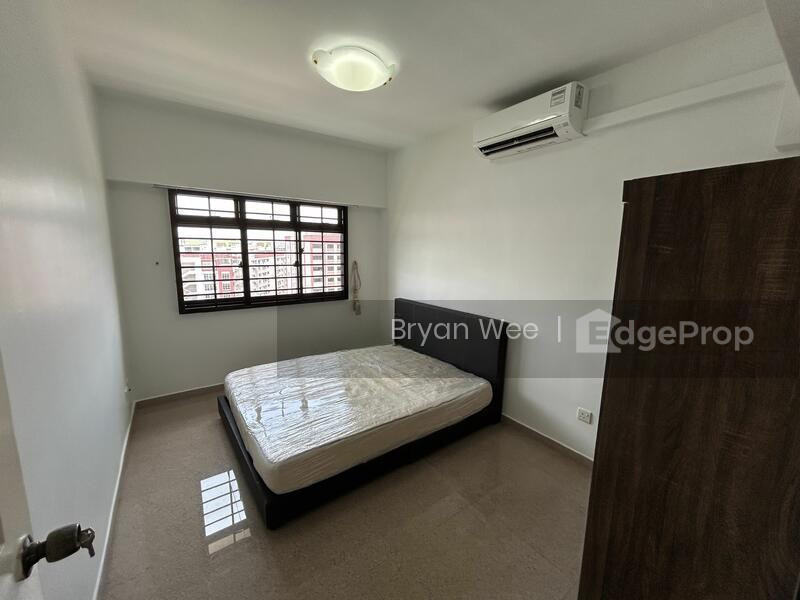 985A BUANGKOK CRESCENT photo 2