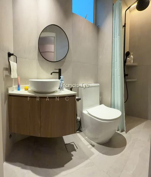 BISHAN PARK CONDO image 1 of 10