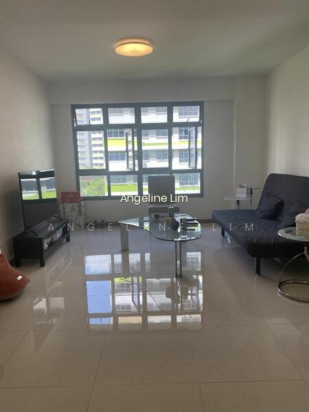 618B TAMPINES STREET 61 image 1 of 10