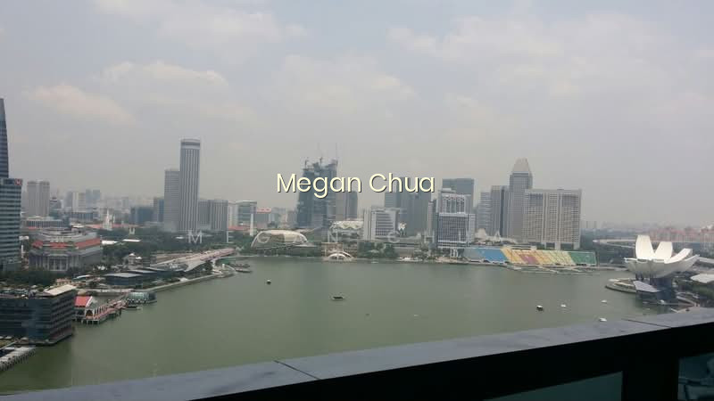 MARINA BAY RESIDENCES photo 3