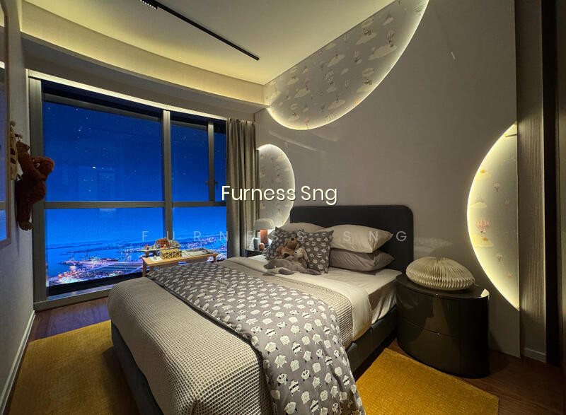 NEWPORT RESIDENCES photo 3