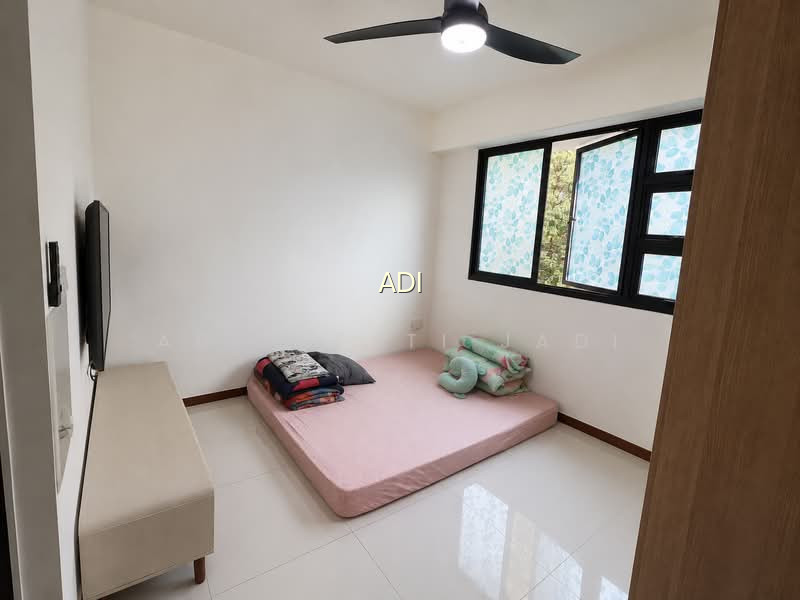 462B BLOSSOM SPRING @ YISHUN photo 3
