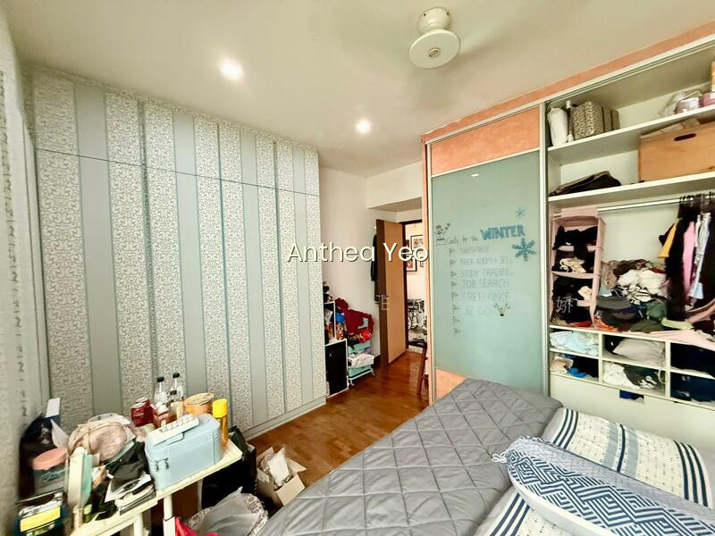 CAVENAGH COURT photo 4