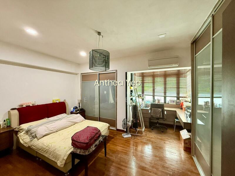 CAVENAGH COURT photo 6