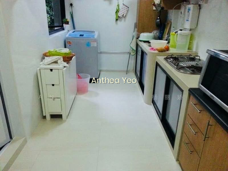 671A KLANG LANE photo 2