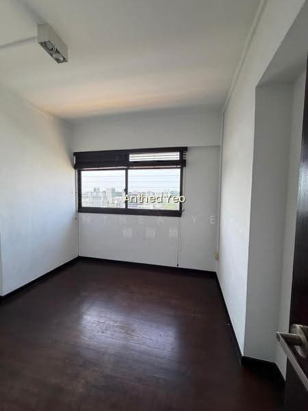 59 STRATHMORE AVENUE photo 2