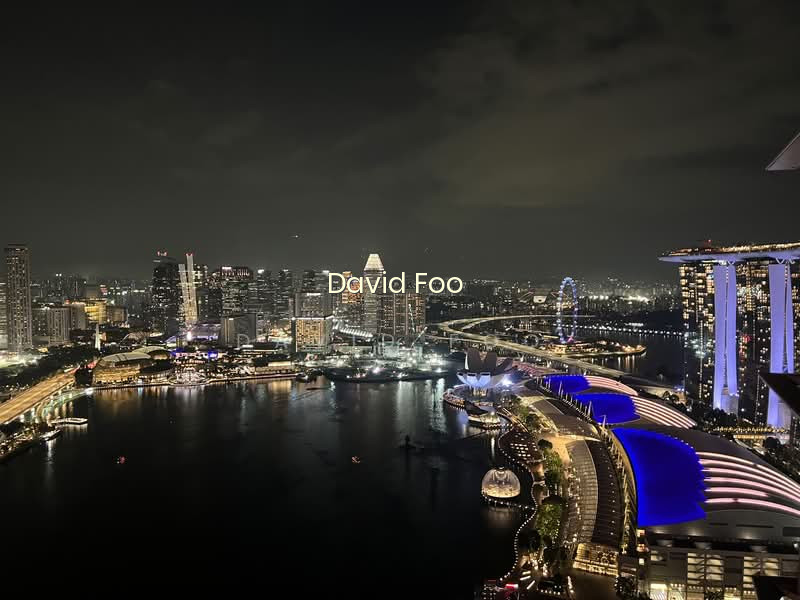 MARINA BAY RESIDENCES image 1 of 10