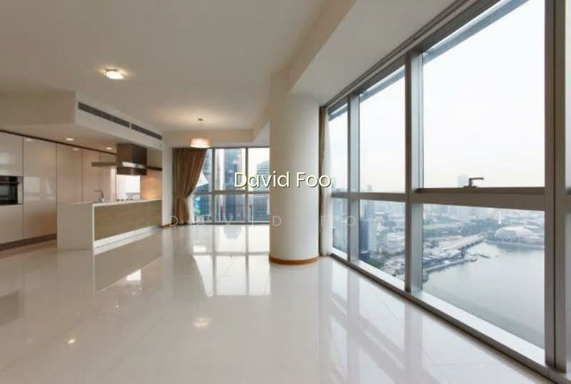 MARINA BAY RESIDENCES photo 2