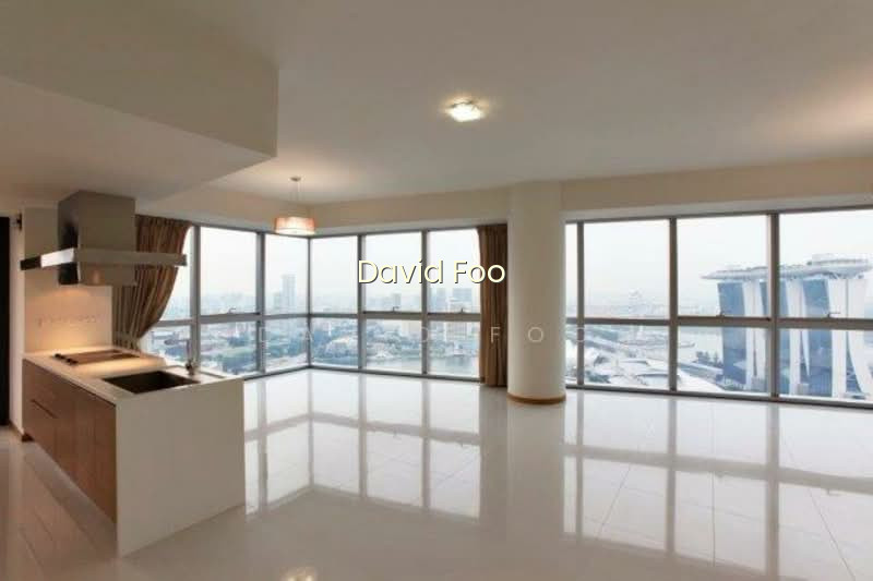 MARINA BAY RESIDENCES photo 3
