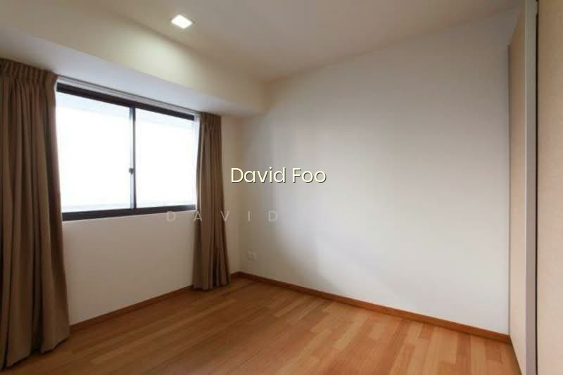 MARINA BAY RESIDENCES photo 6