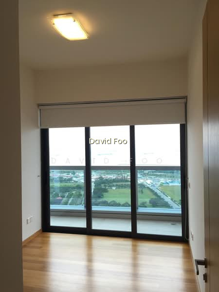 MARINA BAY RESIDENCES photo 6