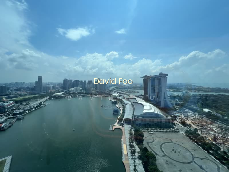 MARINA BAY RESIDENCES image 1 of 10