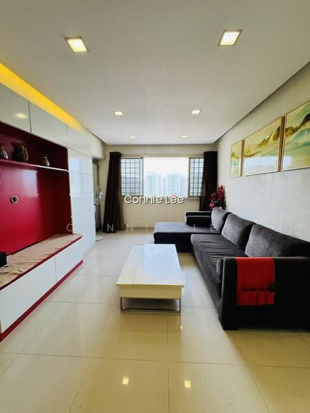 448 HOUGANG AVENUE 10