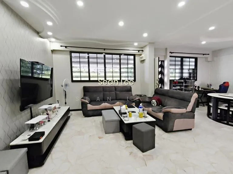 417 Fajar Road image 1 of 8