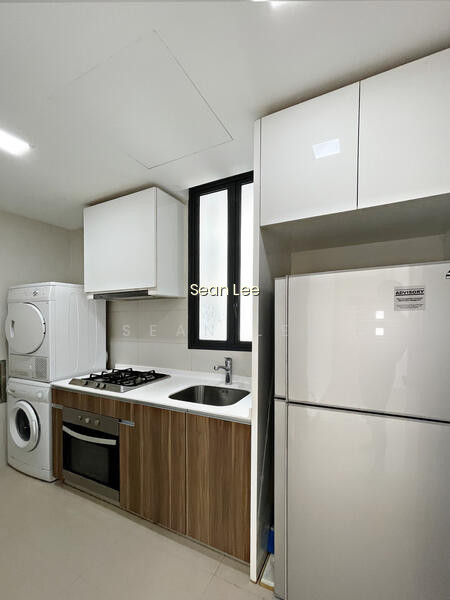 THE LUXURIE photo 3
