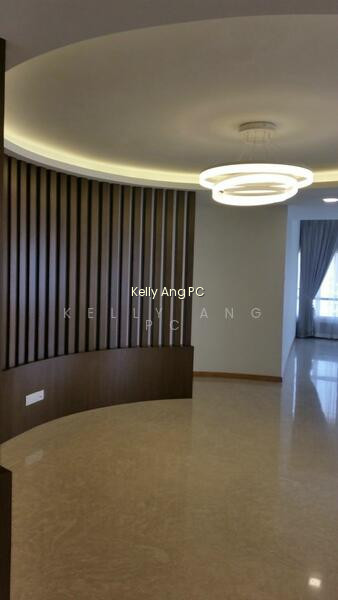 THE DRAYCOTT image 1 of 10