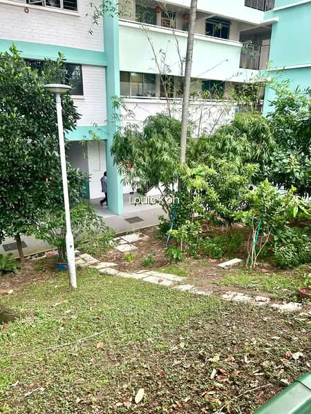 335 SERANGOON AVENUE 3 image 1 of 9