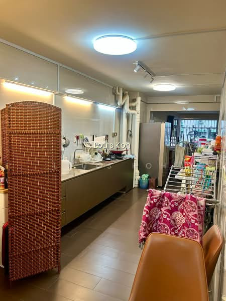 335 SERANGOON AVENUE 3 photo 5