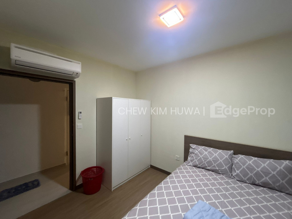 224A TENGAH GARDEN AVENUE photo 2