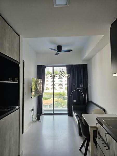 THE RISE @ OXLEY - RESIDENCES photo 2